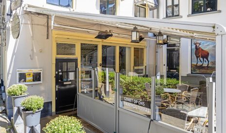 Te Koop: Foto Horeca aan de Laarstraat 1 in Zutphen