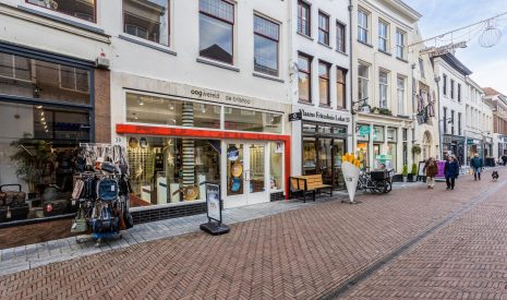 Te Koop: Foto Winkelruimte aan de Beukerstraat 38 in Zutphen