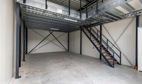 Te Huur: Foto Bedrijfsruimte aan de Holtmede 13c in Zutphen