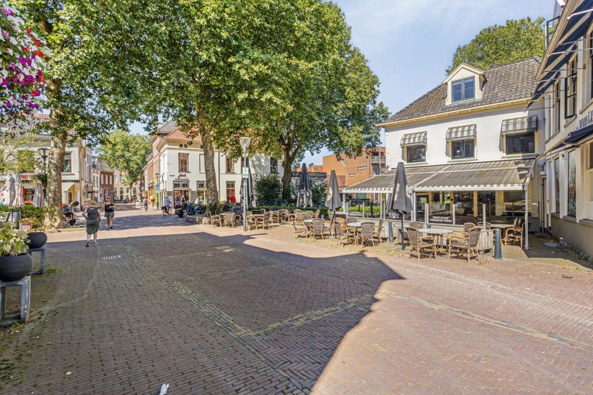 Te koop: Foto Woonhuis aan de Laarstraat 1 in Zutphen