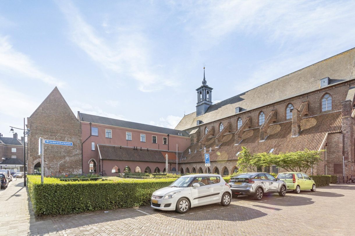 Te koop: Foto Appartement aan de Broederenkerkplein 7 in Zutphen