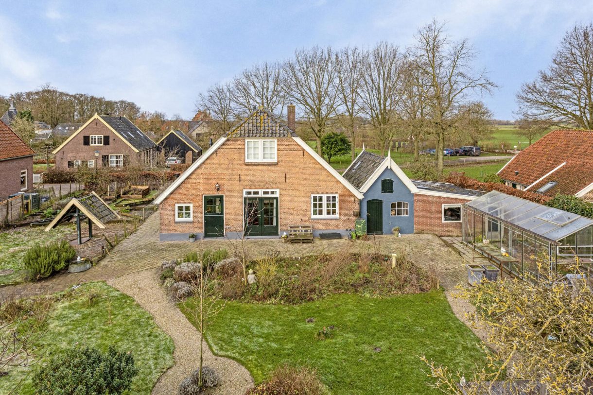 Te koop: Foto Woonhuis aan de 't Hof 18 in Bronkhorst