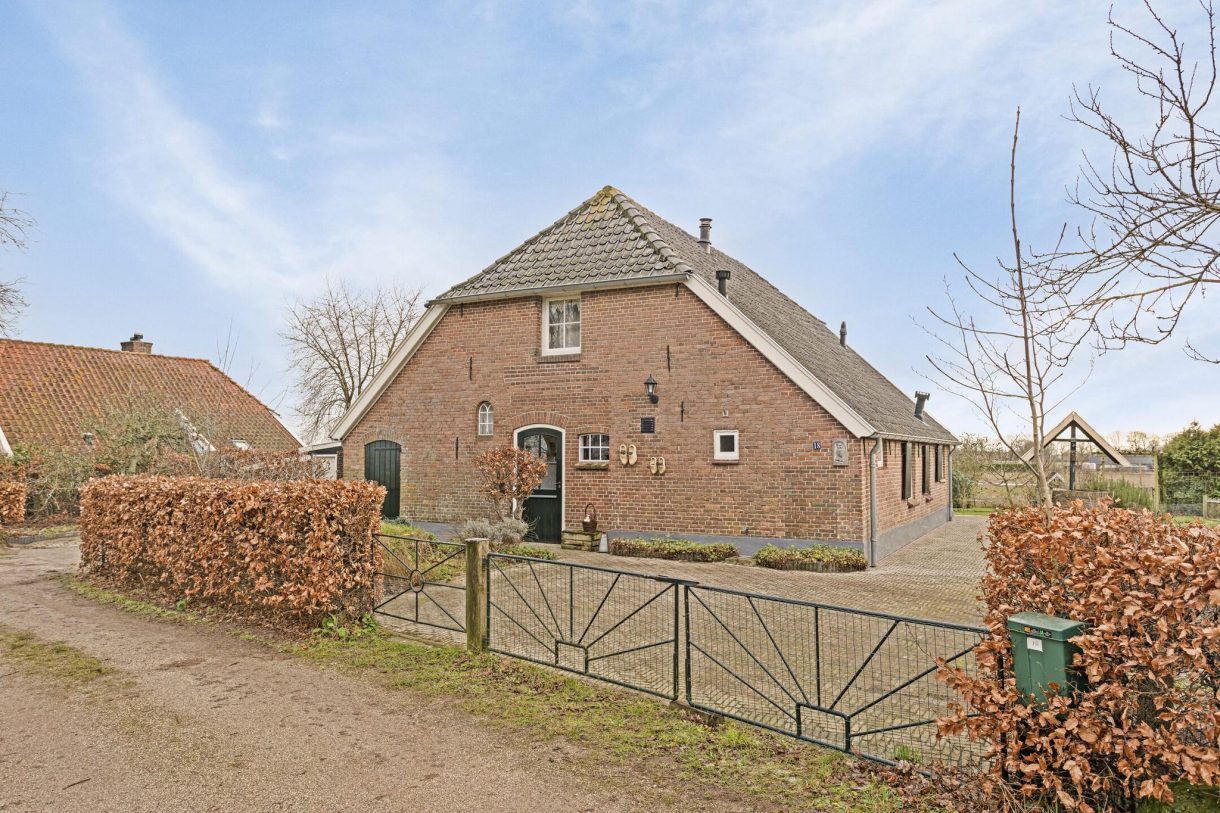 Te koop: Foto Woonhuis aan de 't Hof 18 in Bronkhorst