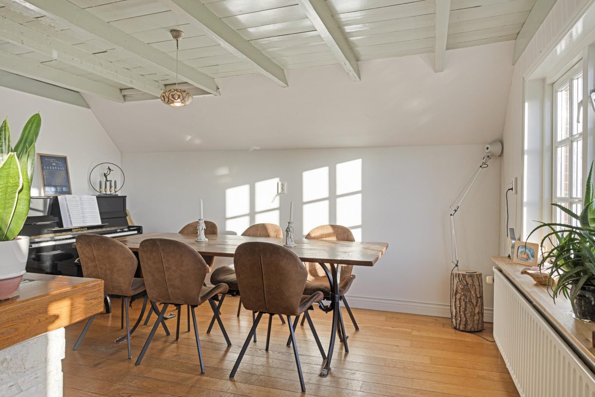 Te koop: Foto Woonhuis aan de 't Hof 18 in Bronkhorst