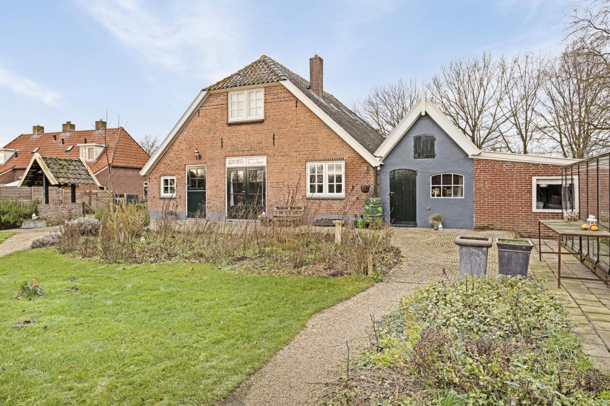 Te koop: Foto Woonhuis aan de 't Hof 18 in Bronkhorst