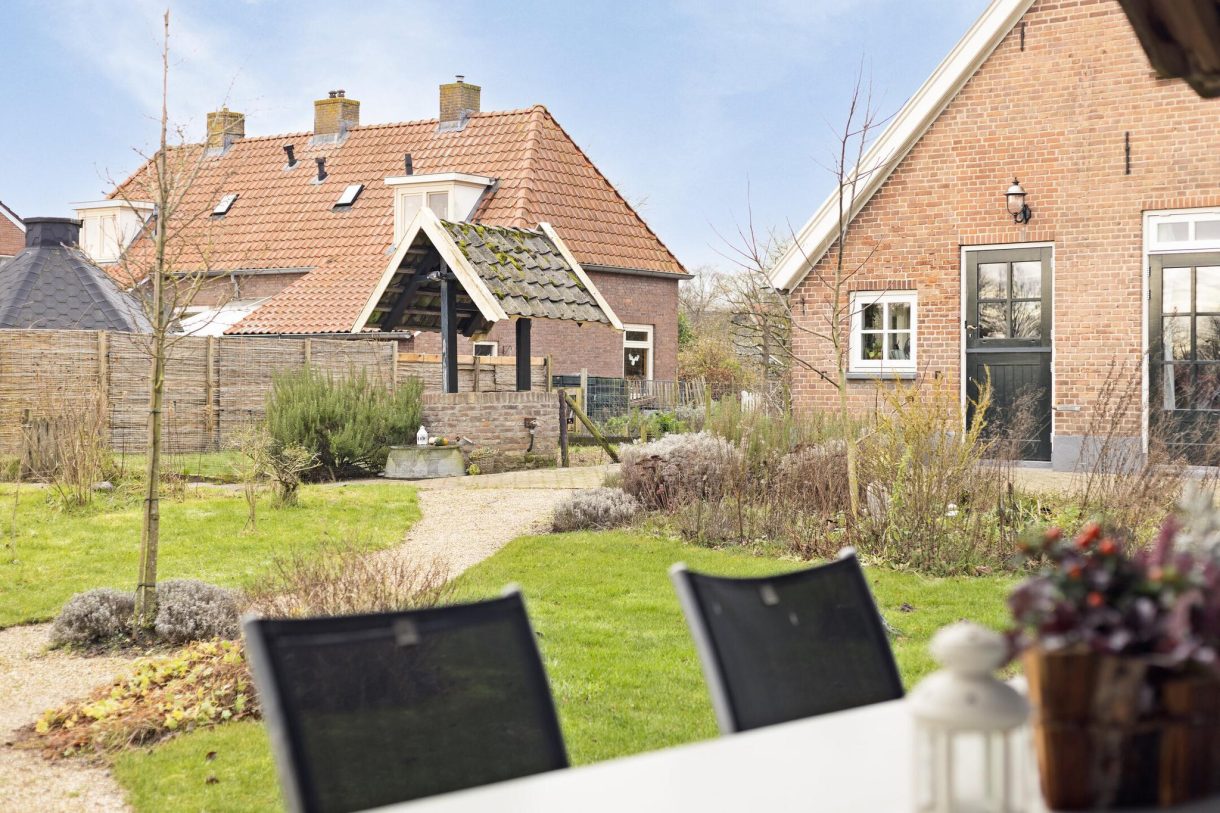 Te koop: Foto Woonhuis aan de 't Hof 18 in Bronkhorst