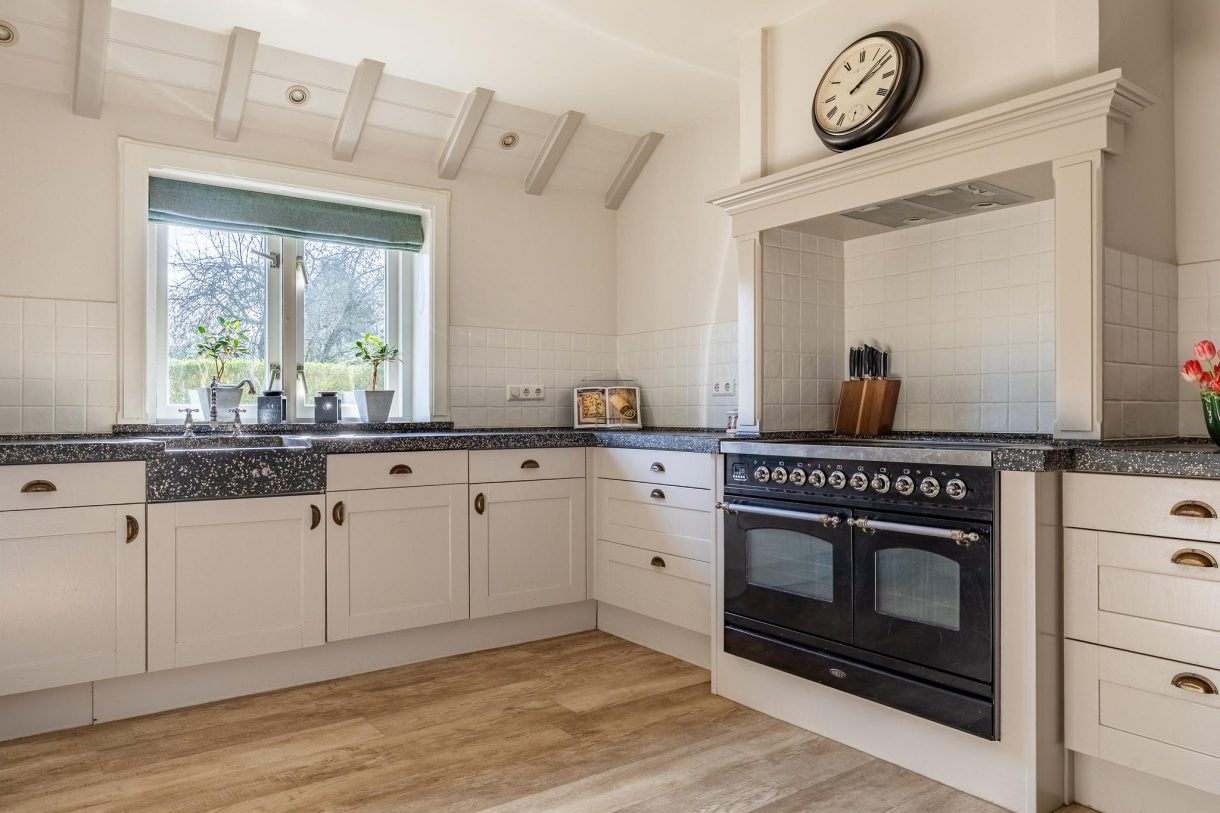 Te koop: Foto Woonhuis aan de Zutphen-Emmerikseweg 141A in Baak