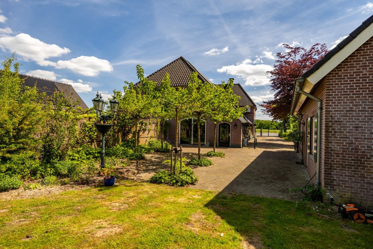 Te koop: Foto Woonhuis aan de Zutphen-Emmerikseweg 141A in Baak