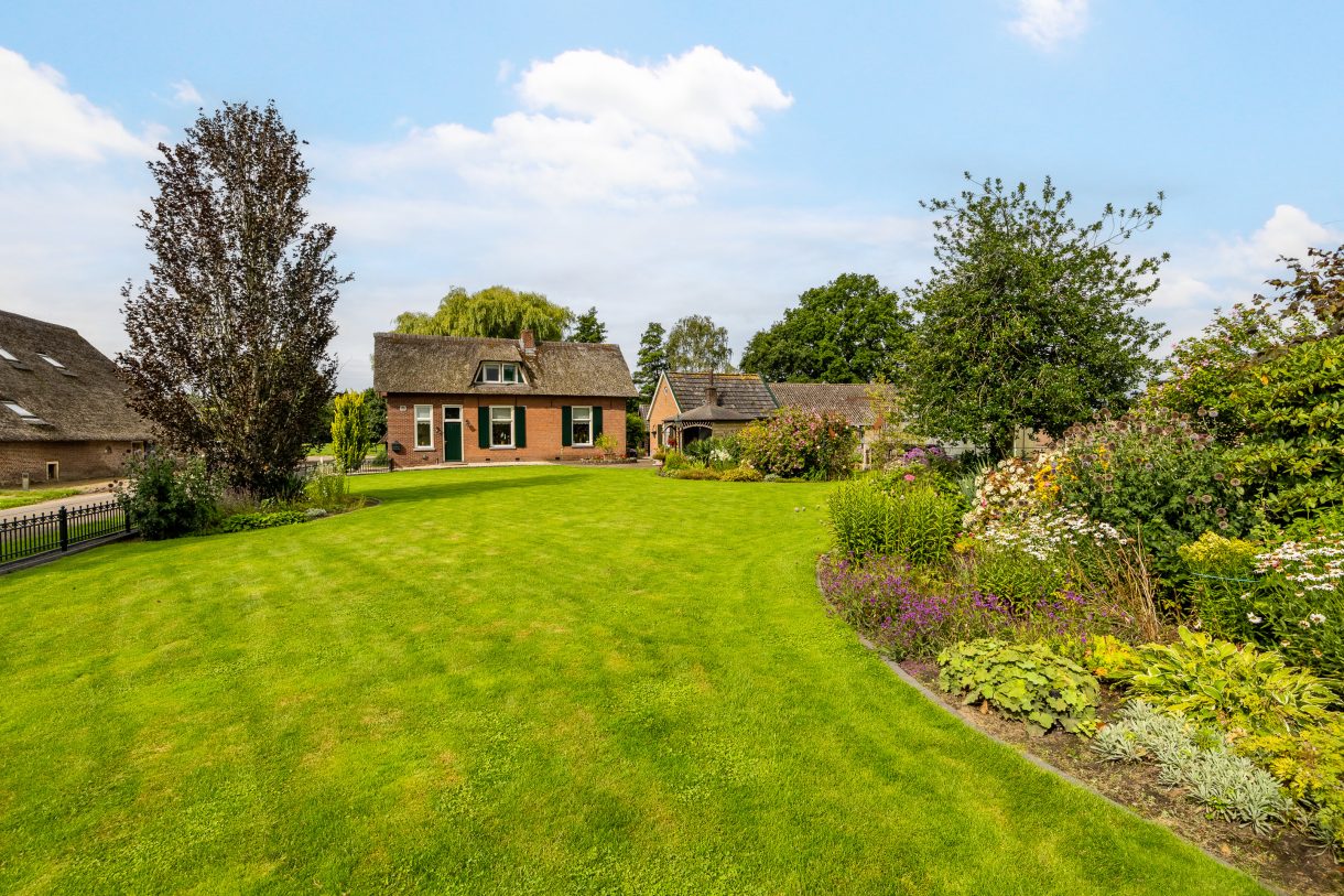 Te koop: Foto Woonhuis aan de Oudhuizerstraat 20 in Klarenbeek