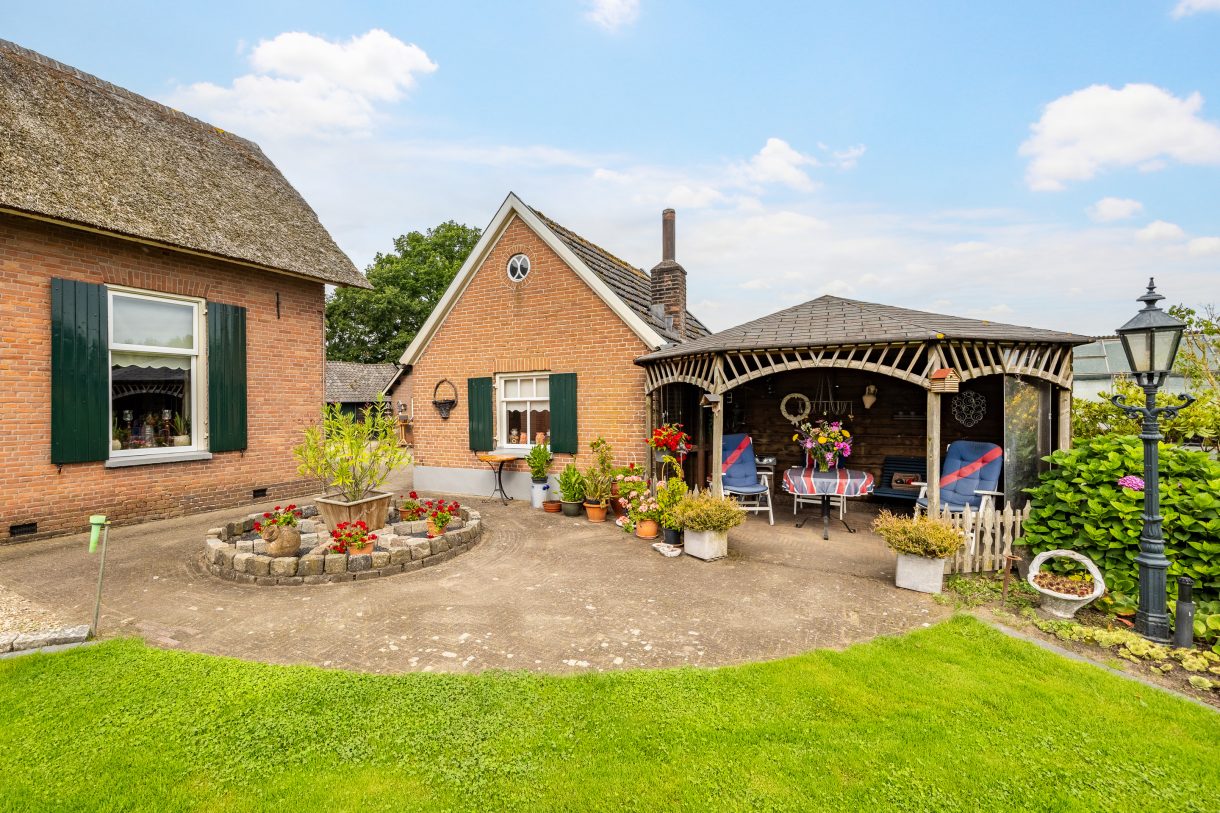 Te koop: Foto Woonhuis aan de Oudhuizerstraat 20 in Klarenbeek