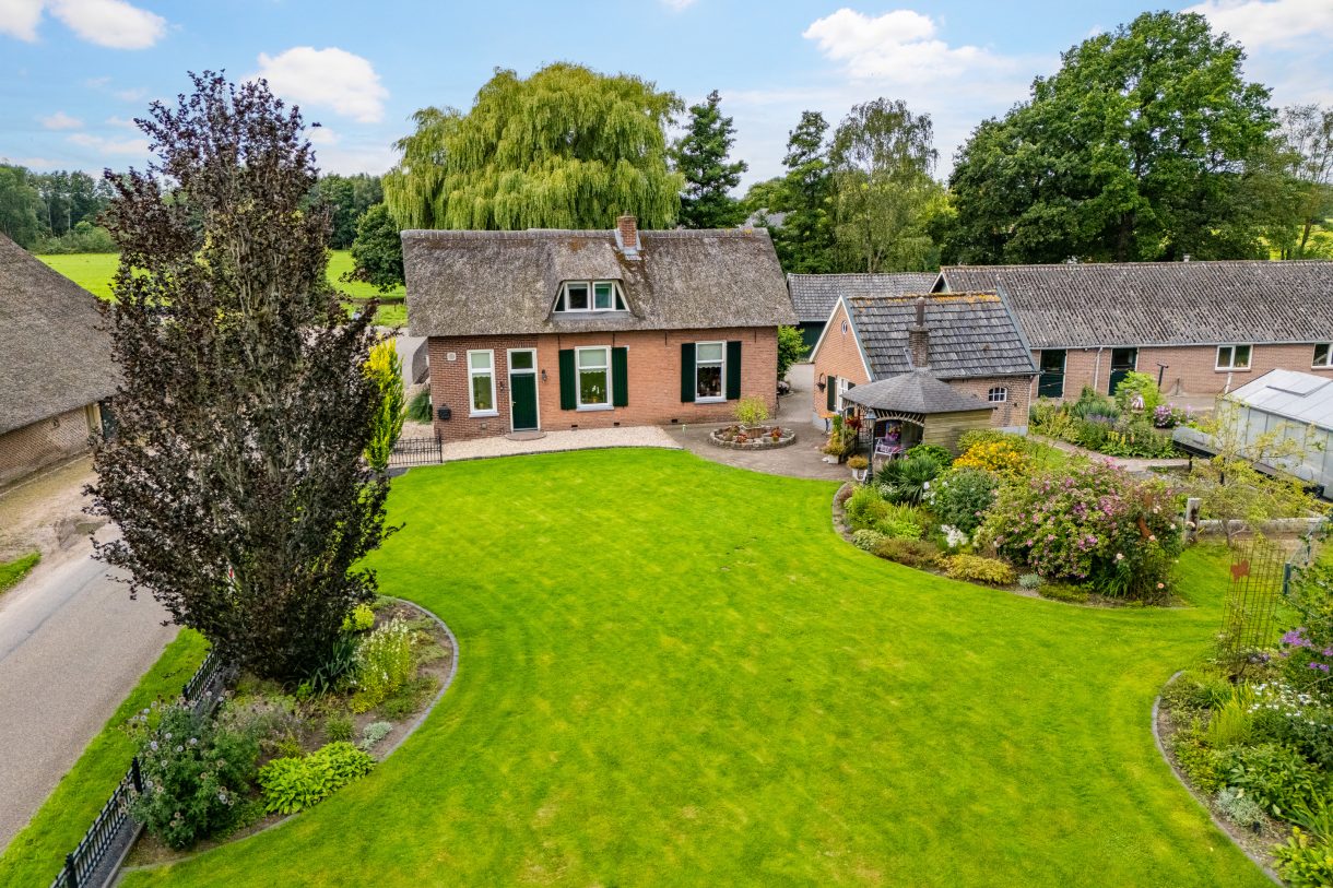 Te koop: Foto Woonhuis aan de Oudhuizerstraat 20 in Klarenbeek