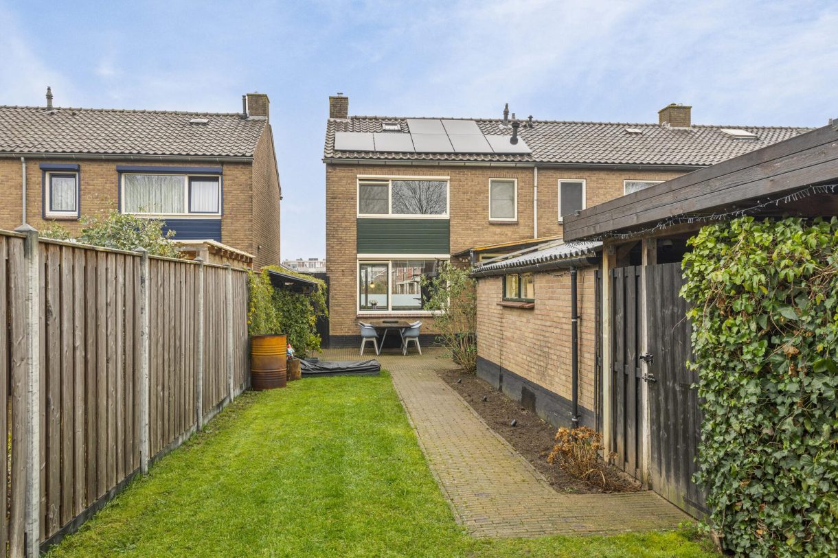 Te koop: Foto Woonhuis aan de Mgr. Schaepmanstraat 10 in Zutphen