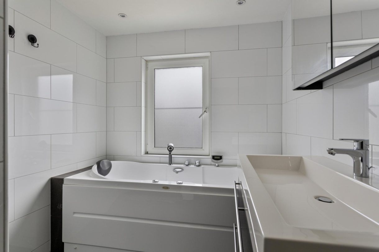 Te koop: Foto Woonhuis aan de Mgr. Schaepmanstraat 10 in Zutphen