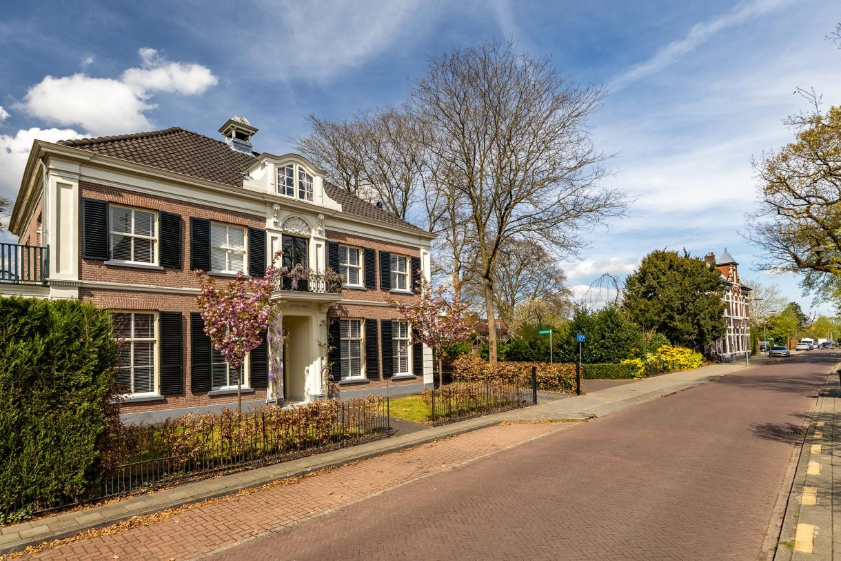 Te koop: Foto Woonhuis aan de Zutphensestraatweg 15 in Dieren