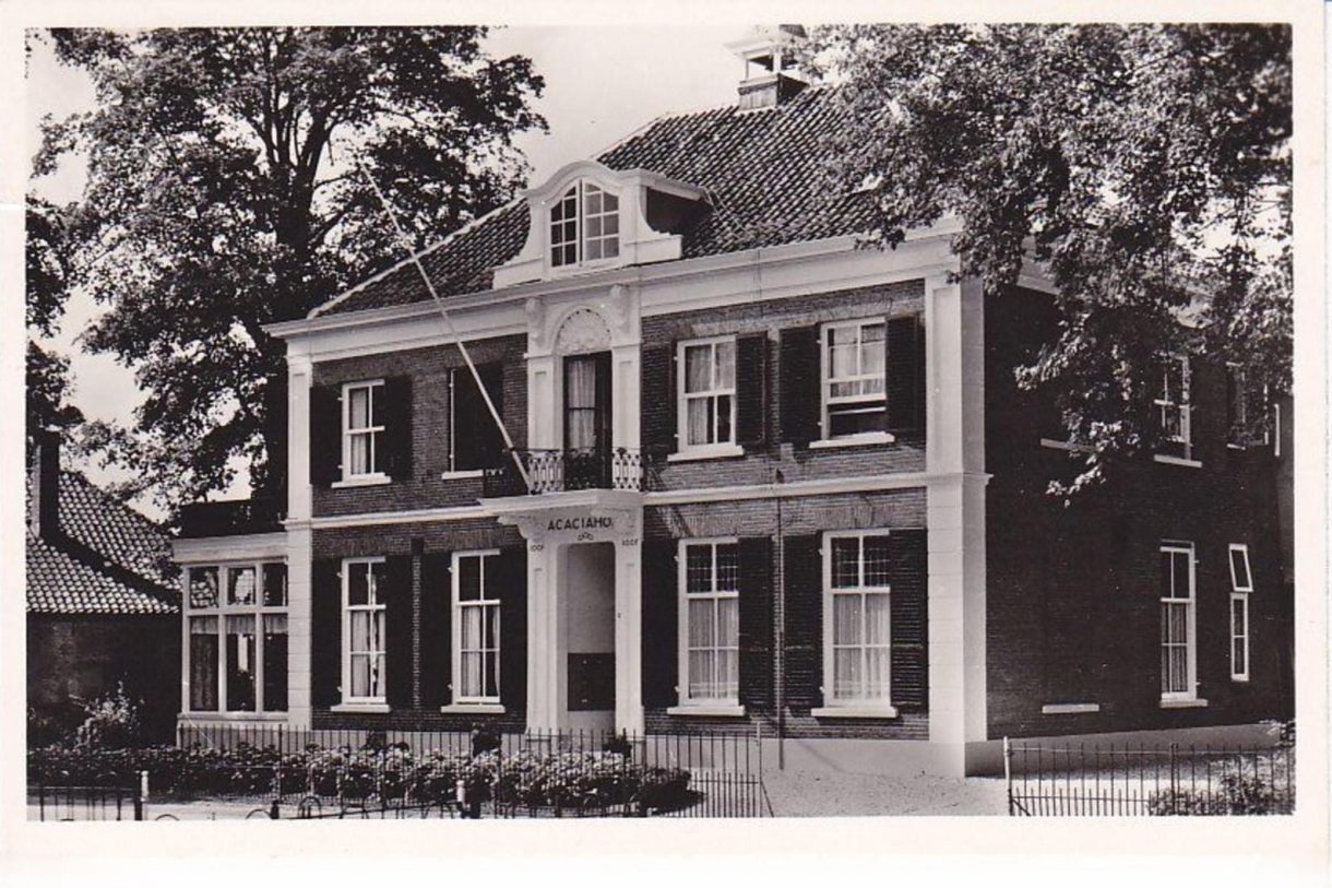 Te koop: Foto Woonhuis aan de Zutphensestraatweg 15 in Dieren