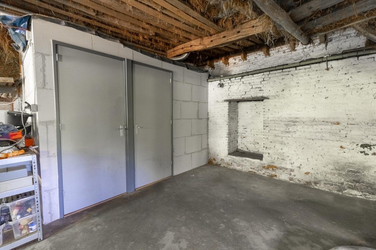 Te koop: Foto Woonhuis aan de Hogestraat 3 in Hall