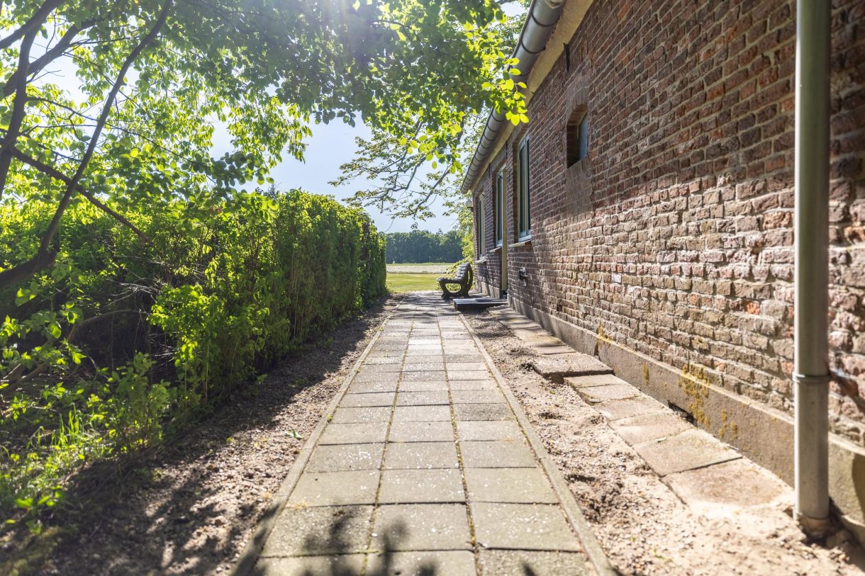 Te koop: Foto Woonhuis aan de Hogestraat 3 in Hall