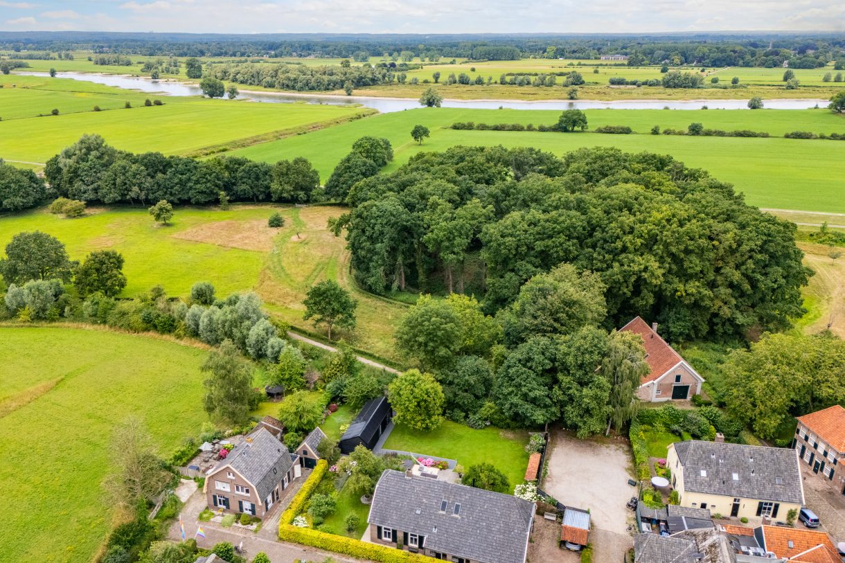 Te koop: Foto Woonhuis aan de Boterstraat 4 in Bronkhorst