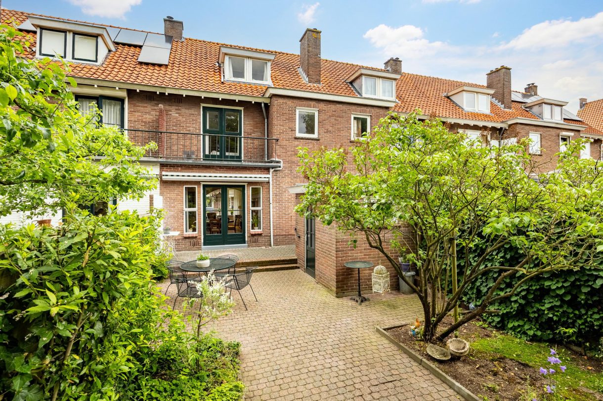 Te koop: Foto Woonhuis aan de Prins Bernhardlaan 67 in Zutphen