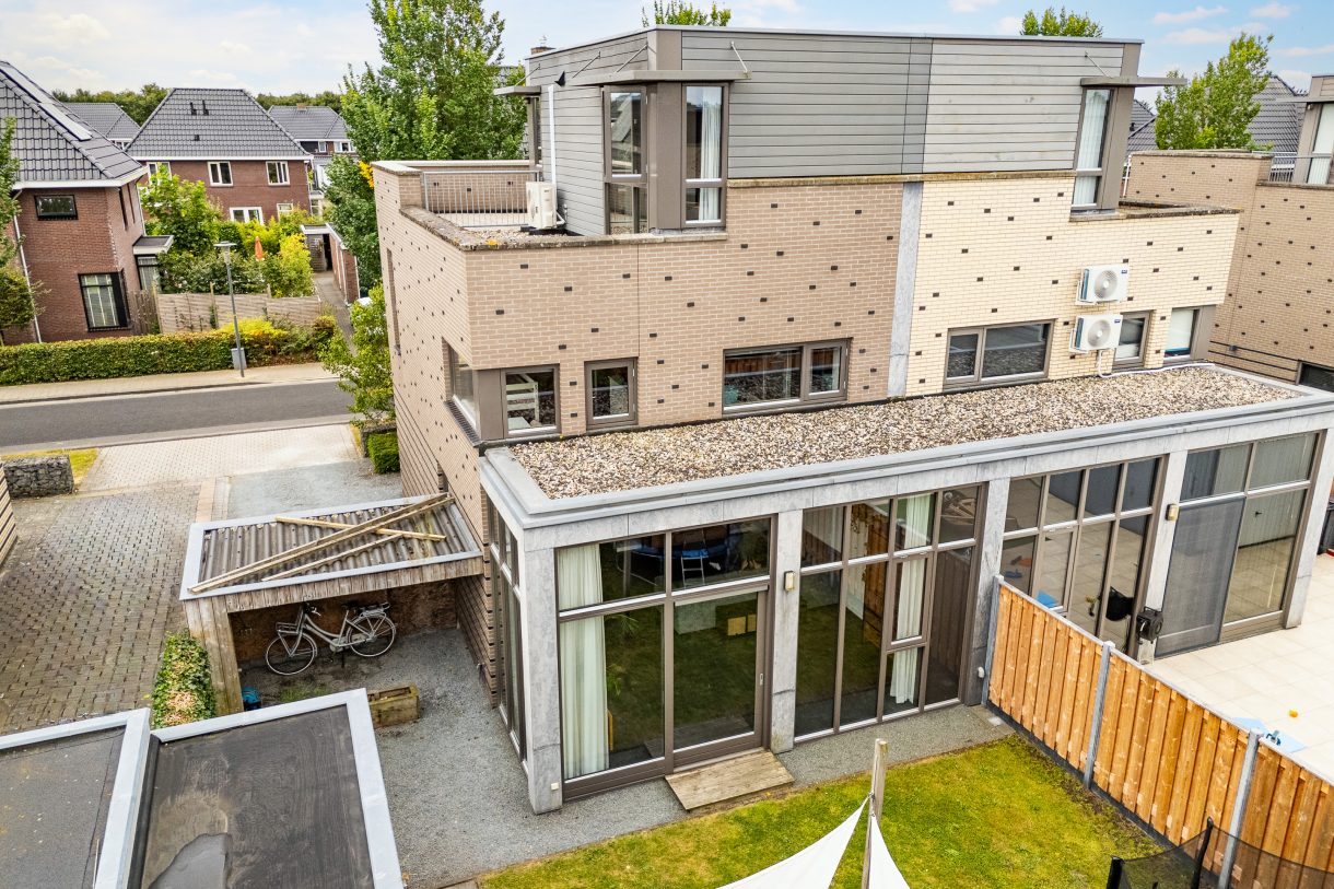 Te koop: Foto Woonhuis aan de Laan van de Highlanders 17 in Zutphen