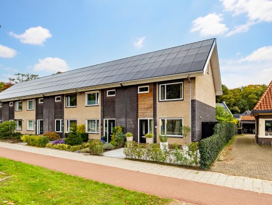 Hoofdfoto van Eefde Dr.v.d.Hoevenlaan 3f