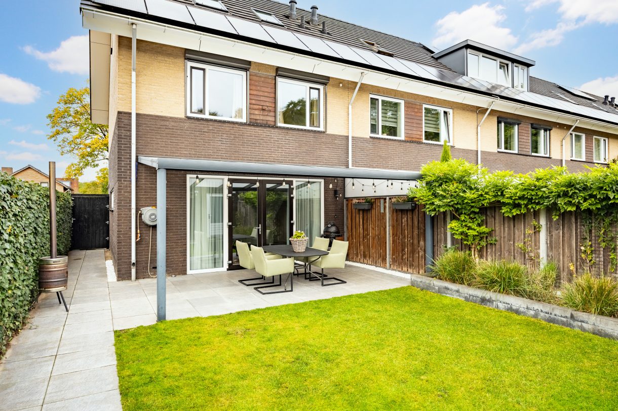 Te koop: Foto Woonhuis aan de Dr.v.d.Hoevenlaan 3f in Eefde